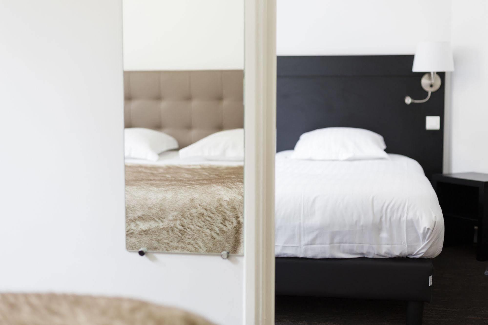 Le Saint Louis Hotel 3*